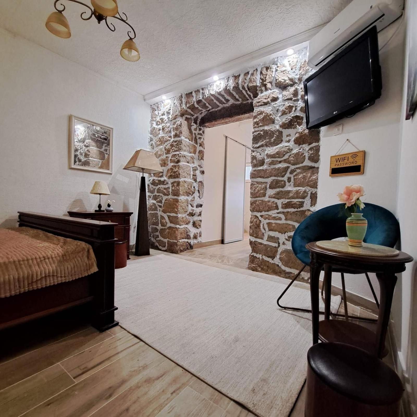 Unique Apartment Centar بودغوريتْسا المظهر الخارجي الصورة